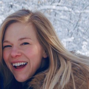 Meet your Posher, Stephanie